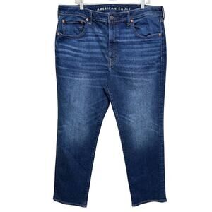 American Eagle ATHLETIC STRAIGHT Jeans Men’s 38x32 Medium Wash Airflex+ Denim